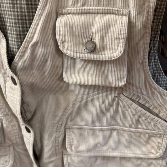 Eddie Bauer Corduroy Multi Pocket Cargo Vest Mens size L Hunting Fishing Style - Picture 3 of 6